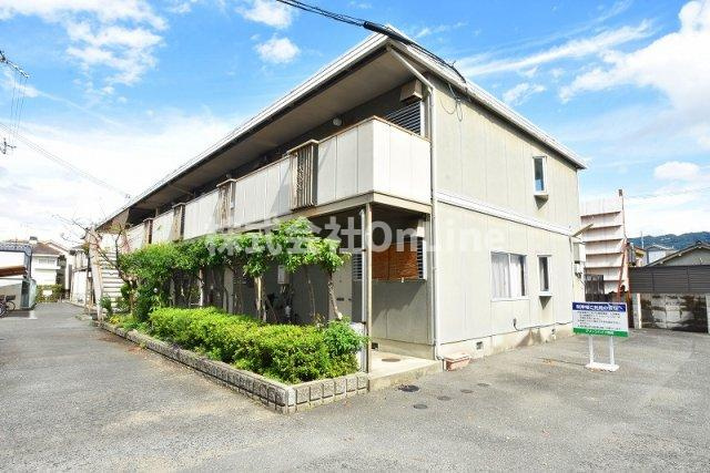 八尾市上之島町南１丁目のアパートの外観
