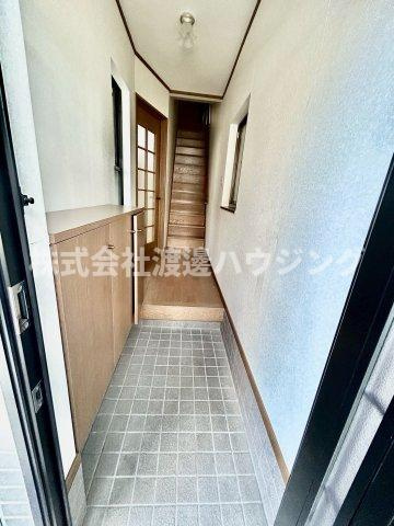 南野口町一戸建の玄関