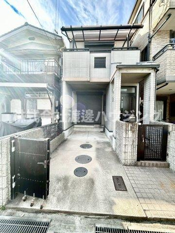 南野口町一戸建の駐車場