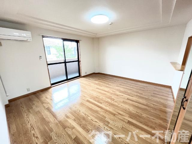 サンシャイン　フジの内装|洋室