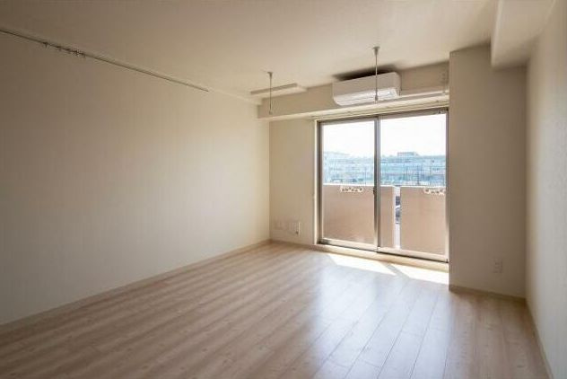 Ｓｔｅｌｌａ　Ｌｕｃｅ（ステーラ・ルーチェ）の居間・リビング|別室参考写真です。