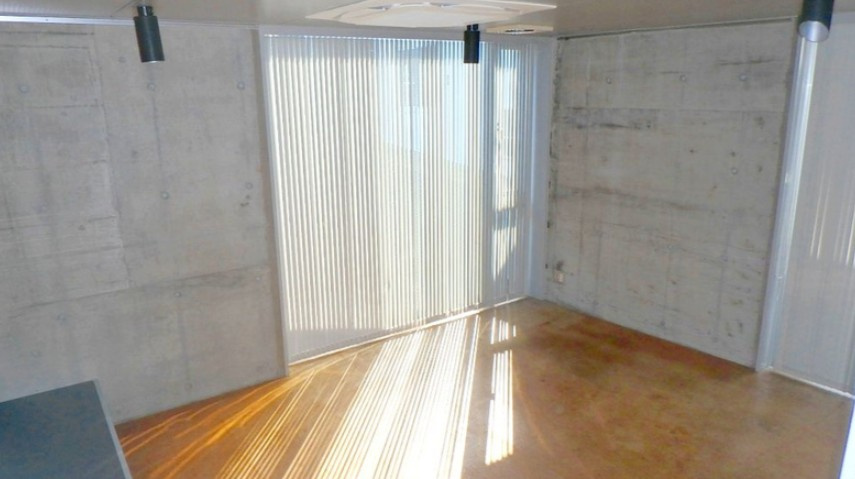 【居間・リビング】