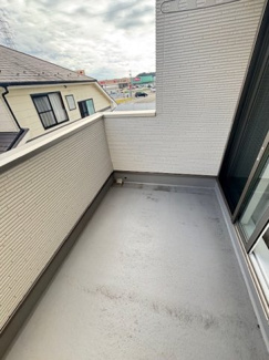 【バルコニー】 | 安芸郡熊野町出来庭2丁目【外構付】