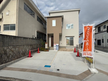 安芸郡熊野町出来庭2丁目【外構付】の画像