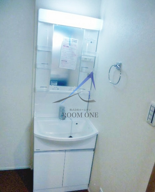 サンハイムの洗面所|洗面台です。