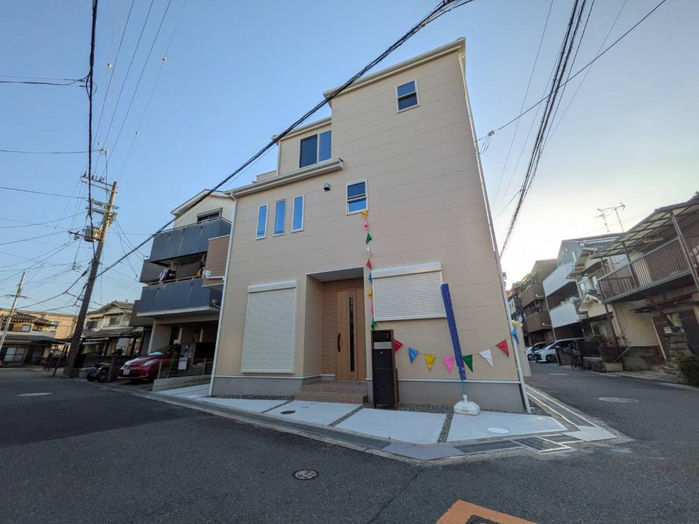 摂津市南別府町　新築戸建