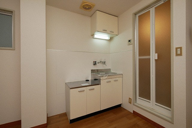 Ｉ　ｃｕｂｅ玉造のキッチン