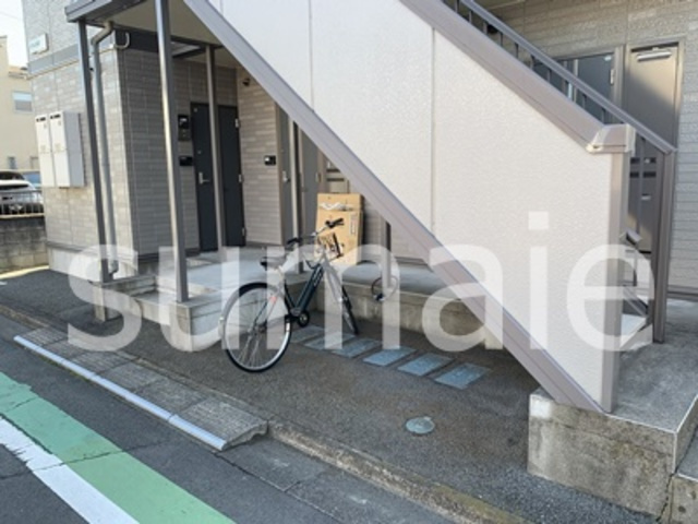 セジュール桂のその他共用部分|敷地内駐輪場。