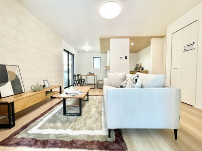 【居間・リビング】 | 佐伯区五日市中央３丁目No.3