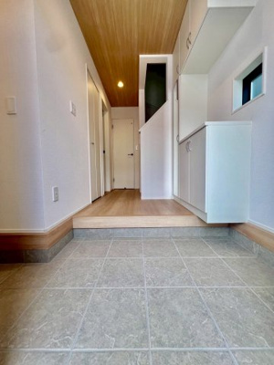 【玄関】 | 佐伯区五日市中央３丁目No.3