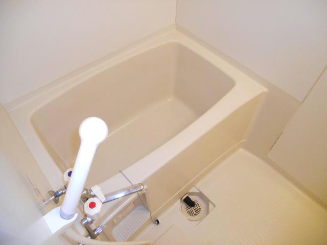 マンションエトピリカの浴室