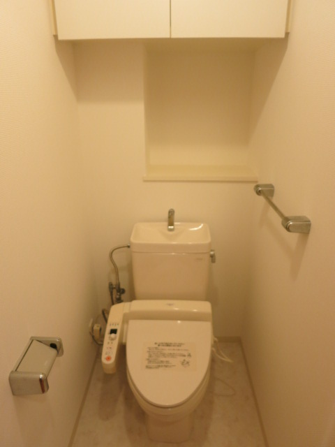 リーベスト東中山のトイレ|ウォッシュレットあり