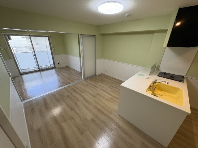 flio明石中央の居間・リビング