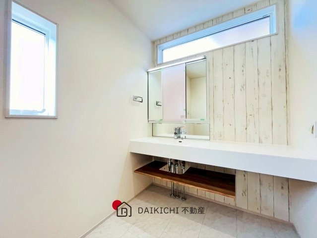 【独立洗面台】 | 桶川市下日出谷　新築戸建　全1棟　1号棟