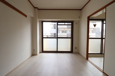 【洋室】 | グラン・ピア野江