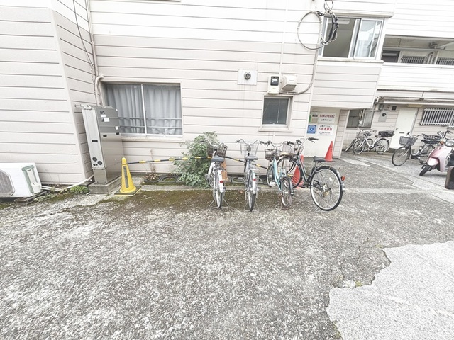 山惣マンションのその他共用部分|駐輪場です