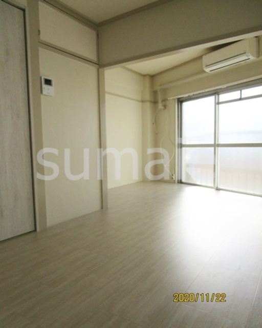 山惣マンションの洋室|広めのフローリング☆彡