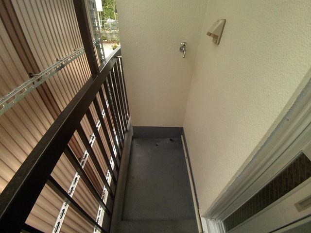 戸石マンションの設備|洗濯機置場