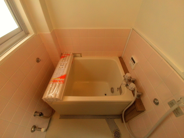 戸石マンションの浴室