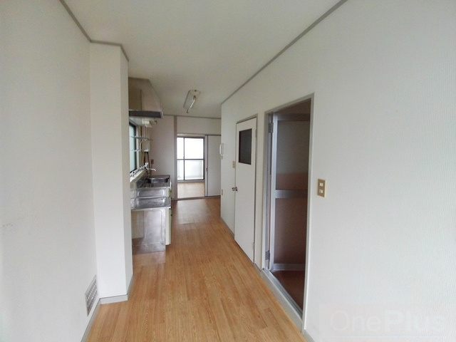 マルタカマンションの内装