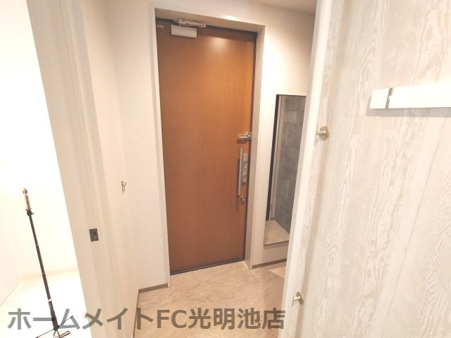 シャーメゾン彩の玄関