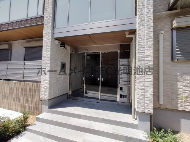 シャーメゾン彩のエントランス