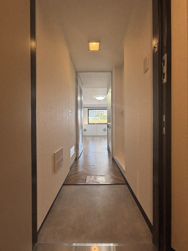 パシフィック乃木坂の内装|廊下