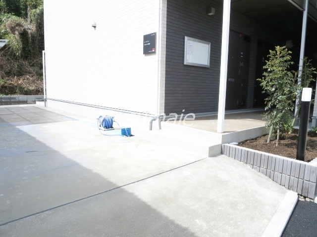 リブリ・カーム赤羽西のロビー|エントランス部分キレイです☆