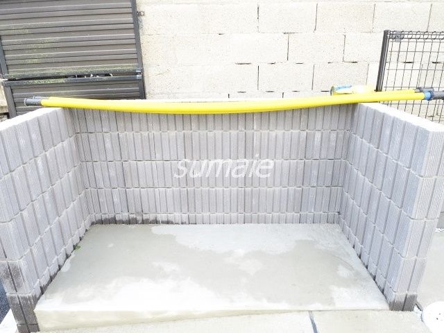 リブリ・カーム赤羽西のその他共用部分|敷地内ゴミ置き場です♪