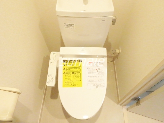 リブリ・カーム赤羽西のトイレ|洗浄暖房便座です♪