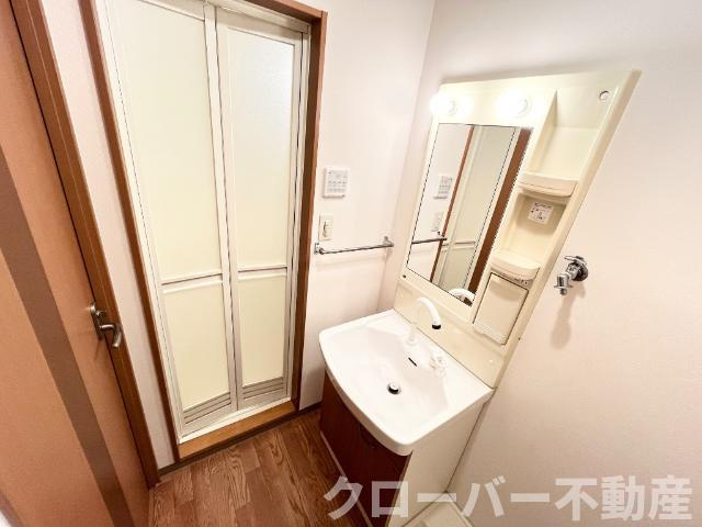 ソフィアの洗面所|洗髪洗面化粧台