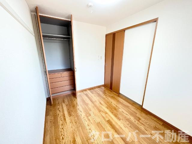 ソフィアのその他|洋室