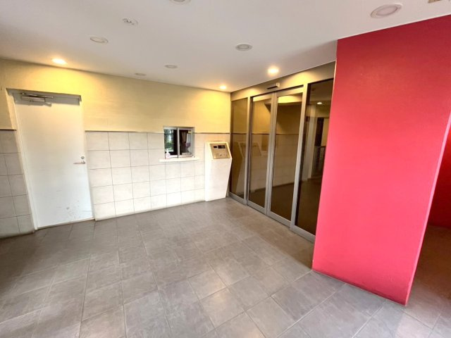 アルファスクエアさいたま新都心D.C.のエントランス|共用部・エントランス