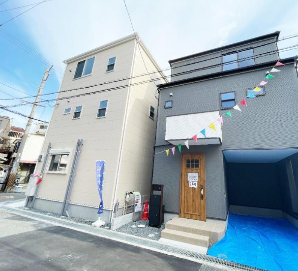 摂津市南別府町　新築戸建の外観