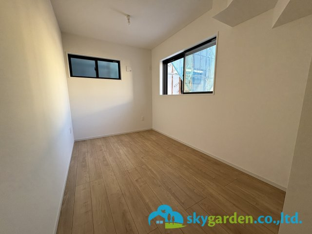 茅ヶ崎市矢畑2期　新築戸建　全5棟　4号棟の子供部屋|お子さんの勉強部屋に