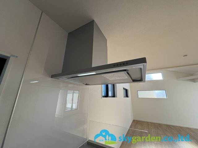 茅ヶ崎市矢畑2期　新築戸建　全5棟　4号棟のキッチン|換気扇