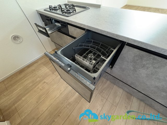 茅ヶ崎市矢畑2期　新築戸建　全5棟　4号棟のキッチン|食洗機付いてます