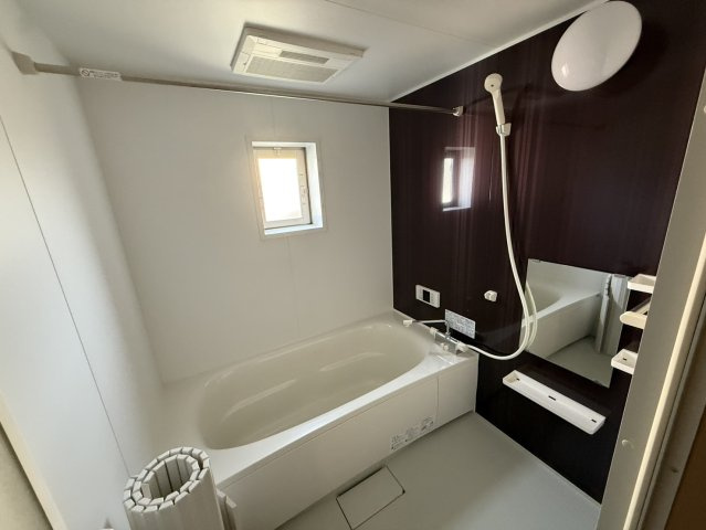 ドミール三輪台の浴室