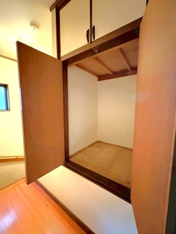 カーポート付き５ＤＫ◆ＪＲ奈良線＆京阪宇治線の２沿線利用可能◆宇治市五ヶ庄折坂の収納|収納スペース