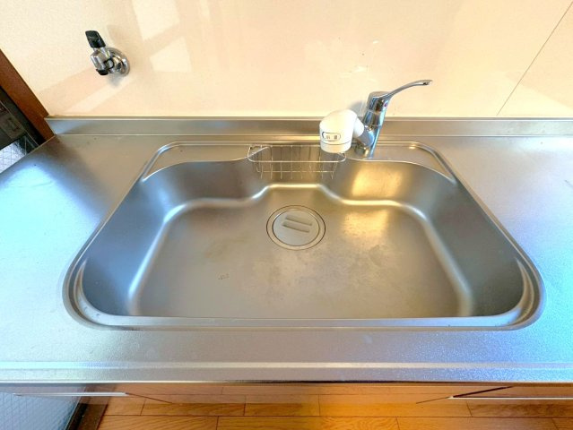 カーポート付き５ＤＫ◆ＪＲ奈良線＆京阪宇治線の２沿線利用可能◆宇治市五ヶ庄折坂のキッチン|シンク