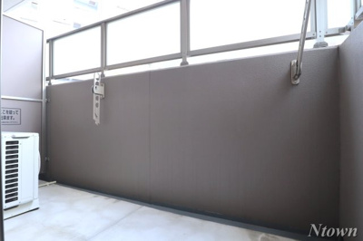 【バルコニー】 | レジデンスルイーダ | 広々としたバルコニーです