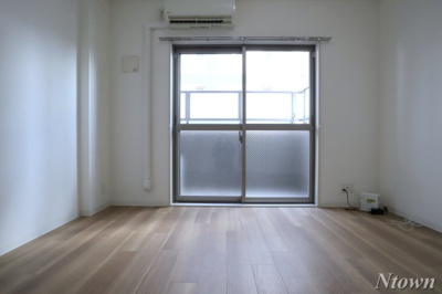 【居間・リビング】 | レジデンスルイーダ | リビングです