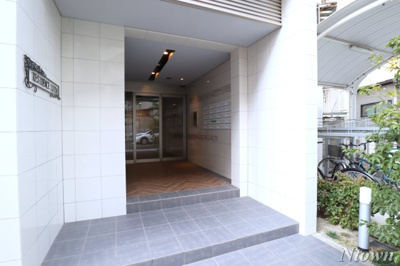 【エントランス】 | レジデンスルイーダ | 建物の内部です