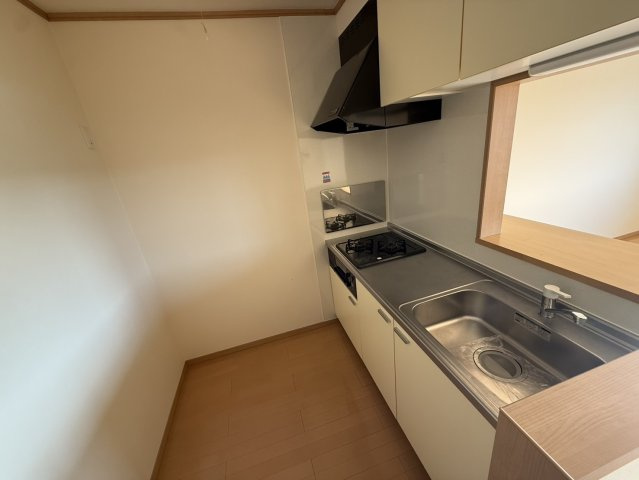 ドミール三輪台のキッチン