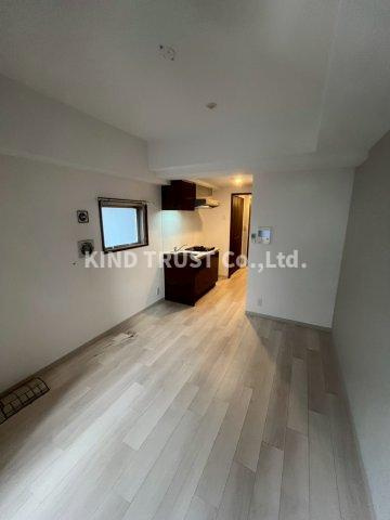 JMFレジデンス大阪福島の居間・リビング|ゆったり過ごせるリビングです