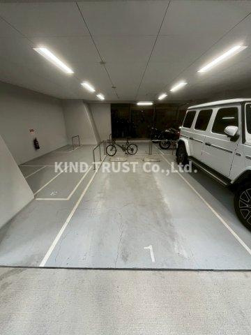 JMFレジデンス大阪福島の駐車場|駐車スペースもあります