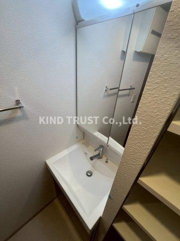 JMFレジデンス大阪福島の洗面所|コンパクトで使いやすい洗面所