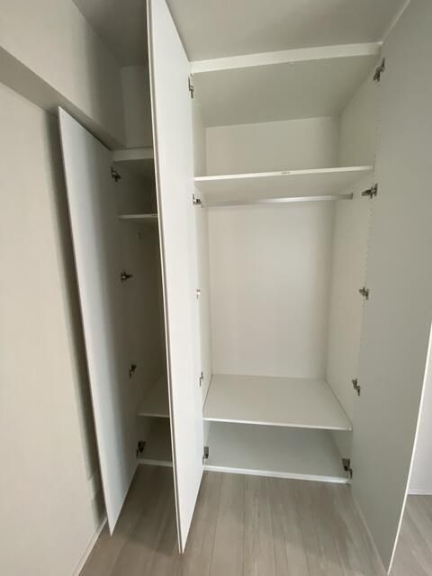 クレストコート上野の収納