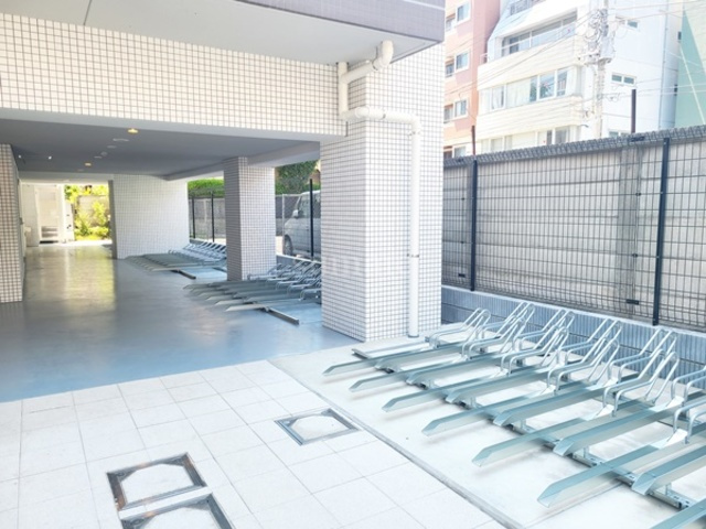 フルハウス赤羽のその他共用部分|駐輪スペースです☆