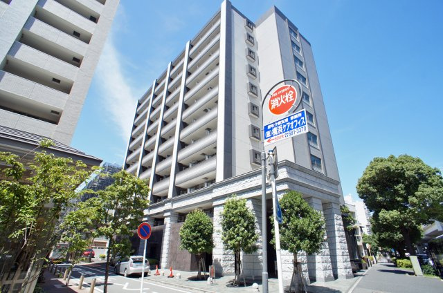 グランド・ガーラ横濱元町の外観